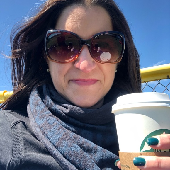 Meet your Posher, Melanie - Picture 3 of 5